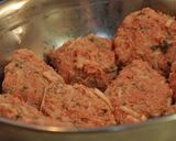 A picture of step 5 of Bean Sprouts Teriyaki Hamburgers.