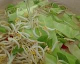 Foto langkah ke 5 dari resep Tumis kubis tauge.