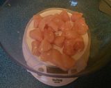 A picture of step 4 of Sweet `n` sour chicken with rice Chinese style less than 500 calories.