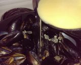 A picture of step 8 of Moules Marinieres (Sailors Mussels).
