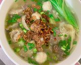 Hình bước làm 6 của món Mì tươi tự làm ăn với canh bò viên