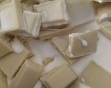 Une image de l'étape 1 de Moelleux au chocolat ganache chocolat blanc.
