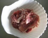 A picture of step 3 of Pork and Asparagus Tossed in Egg Yolk and Soy Sauce.