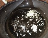 صورة لخطوة 2 من وصفة السلق بالبيض