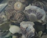 A picture of step 4 of Oxtail Gomtang.