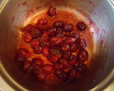 A picture of step 4 of Chestnut soup with cranberry topping.