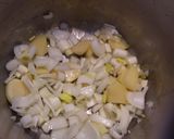 Foto del paso 1 de la receta: Crema de lombarda