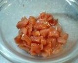 A picture of step 3 of Tomato and Salmon Red Marinated Salad.