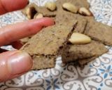 Фото кроку 4 до Крекеры 🍪полезные на цельнозерновой муке с орехами: пп печенье.