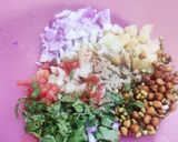 A picture of step 3 of Corn Bhel.