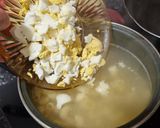 Foto del paso 3 de la receta: Sopa de tiburon con huevo duro