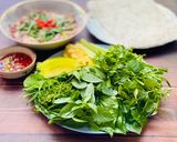 Hình bước làm 7 của món Mực Hấp Cuốn Bánh Tráng Rau Muống