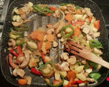 Foto del paso 1 de la receta: Ragú de pavo con verduras