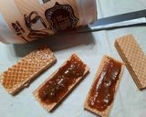 Foto del paso 2 de la receta: Obleas rellenas con baño de chocolate