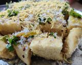 A picture of step 12 of Gujarati Dhokla.