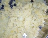 A picture of step 1 of Potato Samosa.
