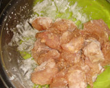 A picture of step 4 of Spring Cabbage and Chicken Stir Fried with Oyster Sauce.
