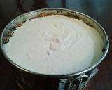 A picture of step 11 of Cinnamon Spice Creamy Cheesecake.