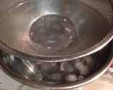 A picture of step 1 of Southern Italian Cherry Tomato Salad.