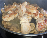 Foto del paso 8 de la receta: Pavo en salsa de cerveza