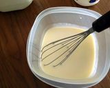 A picture of step 1 of pudding n marshmallow frosting.