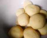 Foto langkah ke 4 dari resep Tamago Boro "Cemilan hemat untuk bulan Ramadhan".