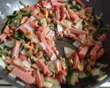 Foto del paso 7 de la receta: Salchichas guisadas con poblanos y champiñones 💕