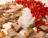 Hình bước làm 3 của món Thịt Hộp Việt Minh - Món Thịt Muối Huyền Thoại