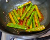 A picture of step 4 of Drum sticks curry / saragvo.