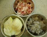 A picture of step 1 of Vietnamese Okonomiyaki - Bánh Xèo.