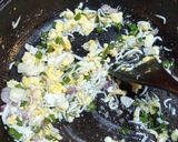Foto langkah ke 4 dari resep Nasi goreng teri medan Cabai ijo.