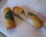 A picture of step 6 of Spring Rolls Made with Chicken Tenderloins, Umeboshi (Pickled Plum) and Shiso Leaves.
