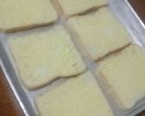 Foto langkah ke 1 dari resep Roti Kering Manis Tabur Gula.