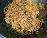 এগ চিকেন চাওমিন(egg chicken chowmin recipe in Bengali) রেসিপি ধাপ - 7 ছবি