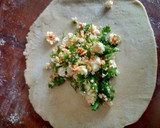 A picture of step 3 of Paneer roti.