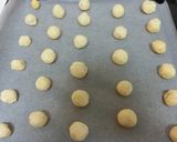 A picture of step 4 of Soft But Crunchy Snowball Cookies for Beginners.