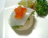 A picture of step 8 of Simple Temari Sushi Using a Pack of Sashimi.