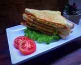 Foto langkah ke 4 dari resep Grilled omelette sanwich.