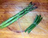 A picture of step 1 of Sig's German Beans and Asparagus in Jackets.