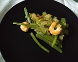Foto del paso 8 de la receta: Salteado de Borraja con gambas