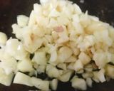 Hình bước làm 3 của món Chân gà trộn xoài xanh