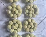 Foto langkah ke 8 dari resep Klepon cookies isi palm sugar.