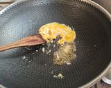 Foto langkah ke 7 dari resep Nasi Goreng Telur Dadar One Piece (Versi Normies).