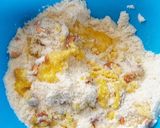 A picture of step 8 of Rava Ladoo.