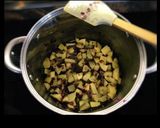 A picture of step 2 of Emilys Pea and Ham soupEASY PEASEY RECIPE.
