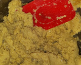 A picture of step 3 of Banananut bread.