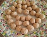 A picture of step 2 of My Chicken Meatballs in Tomato Sauce.