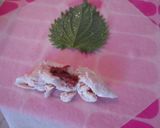 A picture of step 3 of Spring Rolls Made with Chicken Tenderloins, Umeboshi (Pickled Plum) and Shiso Leaves.