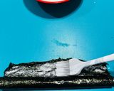 Foto langkah ke 5 dari resep Nori Chicken Roll.