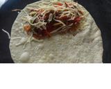 A picture of step 4 of Simple chicken quesadilla.